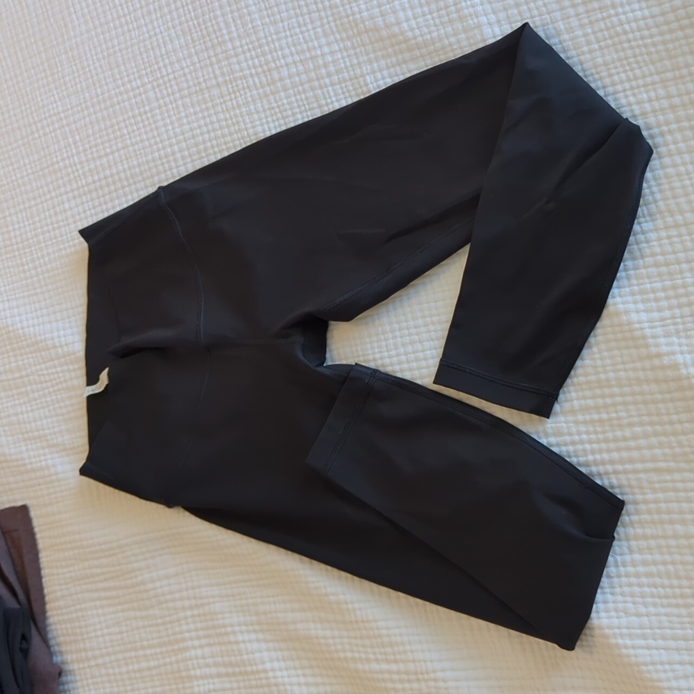 Lululemon Align Cropped Legging Black Size 6